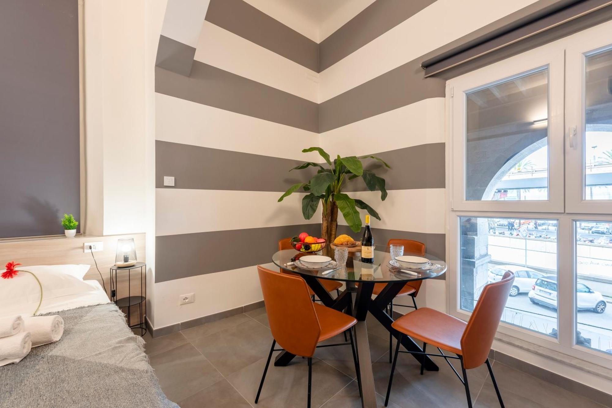 Giannini House Next To Aquarium - Happy Apartment Genua